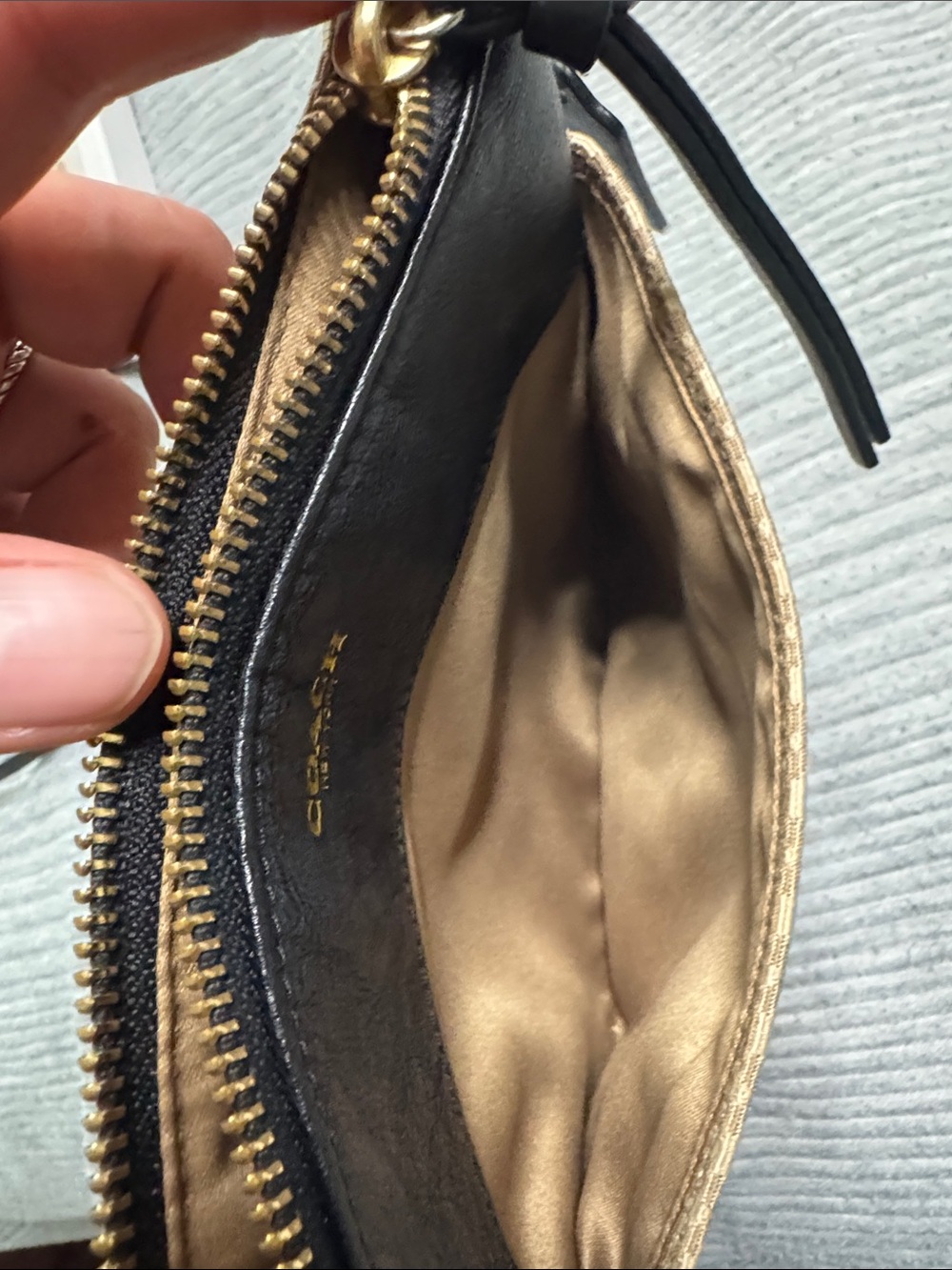 Coach Signature Canvas Crossbody Bag Black Leather Trim Gold Hardware - Picture 11 of 15